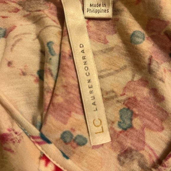 Lauren Conrad Floral Pink & Blue Top - Picture 2 of 3